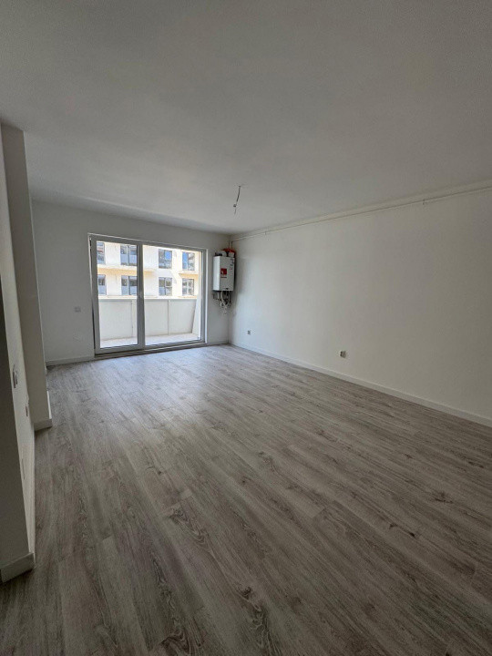 Apartament 2 camere finisat, etaj intermediar, ansamblul Eroilor