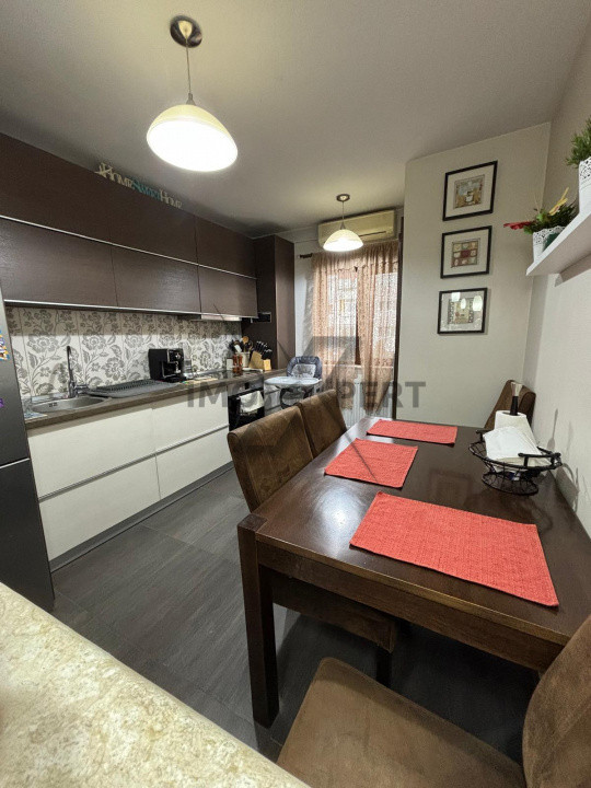 Apartament 3 camere, etaj 2/4, renovat zona luilius Mall