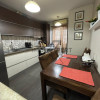 Apartament 3 camere, etaj 2/4, renovat zona luilius Mall