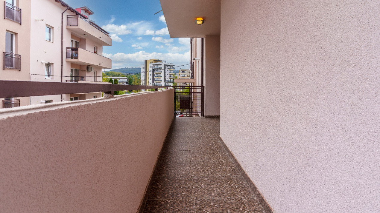Apartament 99 mp + 2 balcoane, parter înalt – garaj opțional