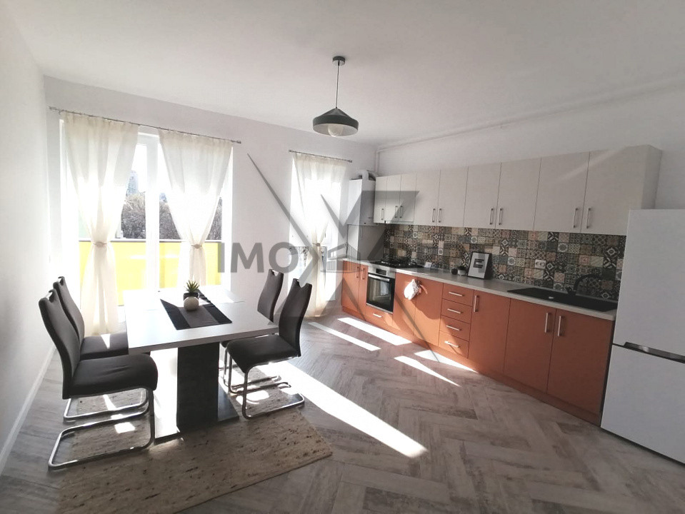 Apartament 3 camere bloc nou, garaj zona parcul feroviarilor 