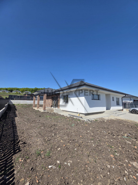 Casa Individuala, pe un singur nivel , teren 500 m2, Popesti, Baciu!
