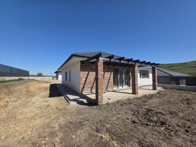 Casa Individuala, pe un singur nivel , teren 500 m2, Popesti, Baciu!