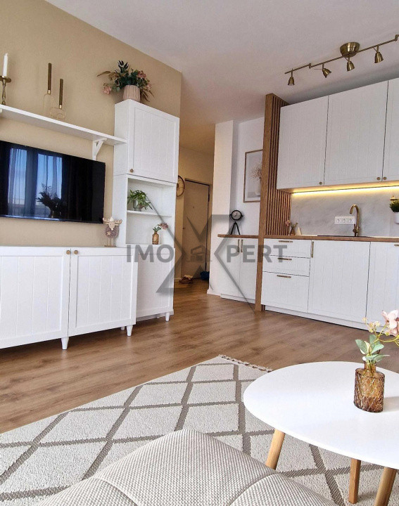 Apartament 2 camere , et intermediar, zona Iulius Mall