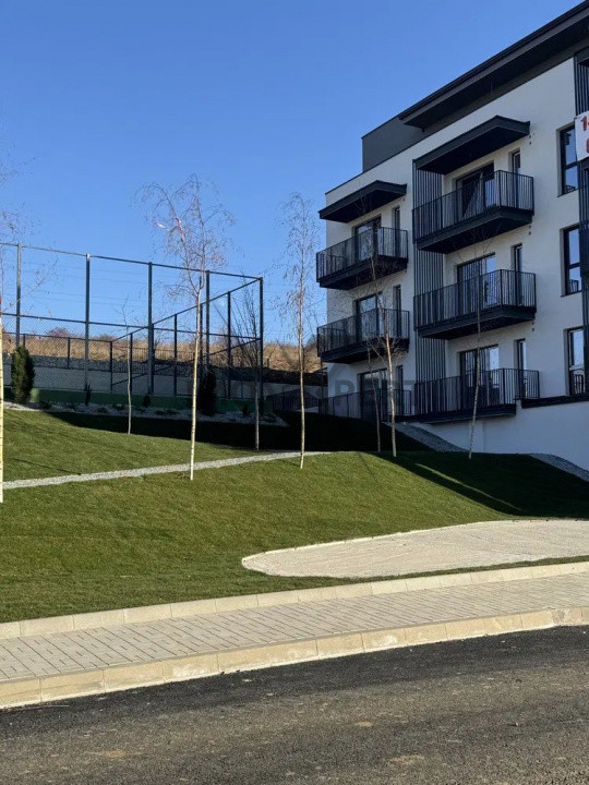 Apartament 3 camere, finisat, parcare, Baciu Regal 