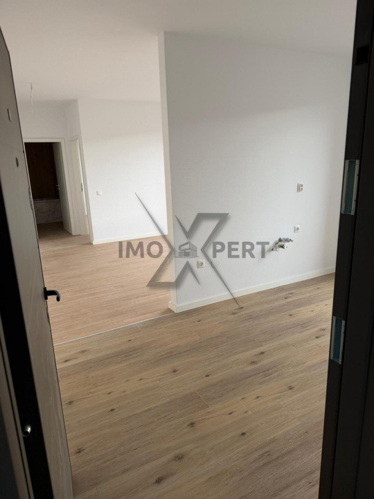 Apartament 3 camere, boxa inclusa, parcare, complex Beta Residence!