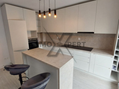 Apartament 3 camere, boxa inclusa, La cheie, complex Beta Residence!