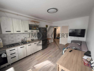 Apartament 2 camere 44mp +terasa 35mp Baciu Regal