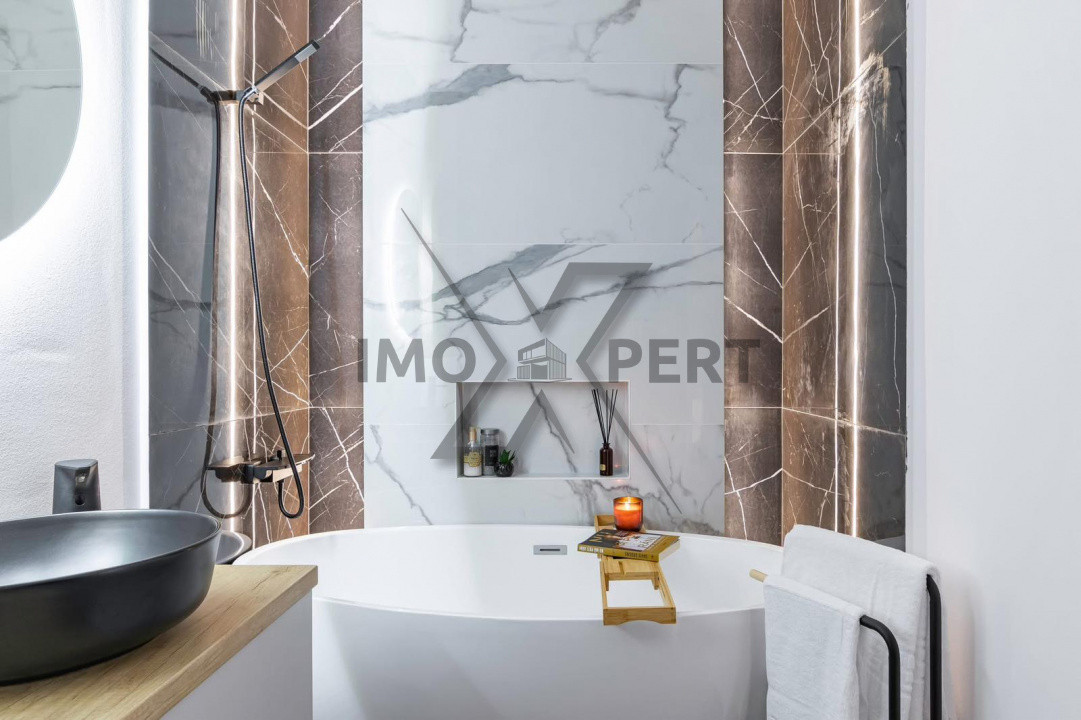 Apartament cu 2 camere, parcare, zona semicentrală 