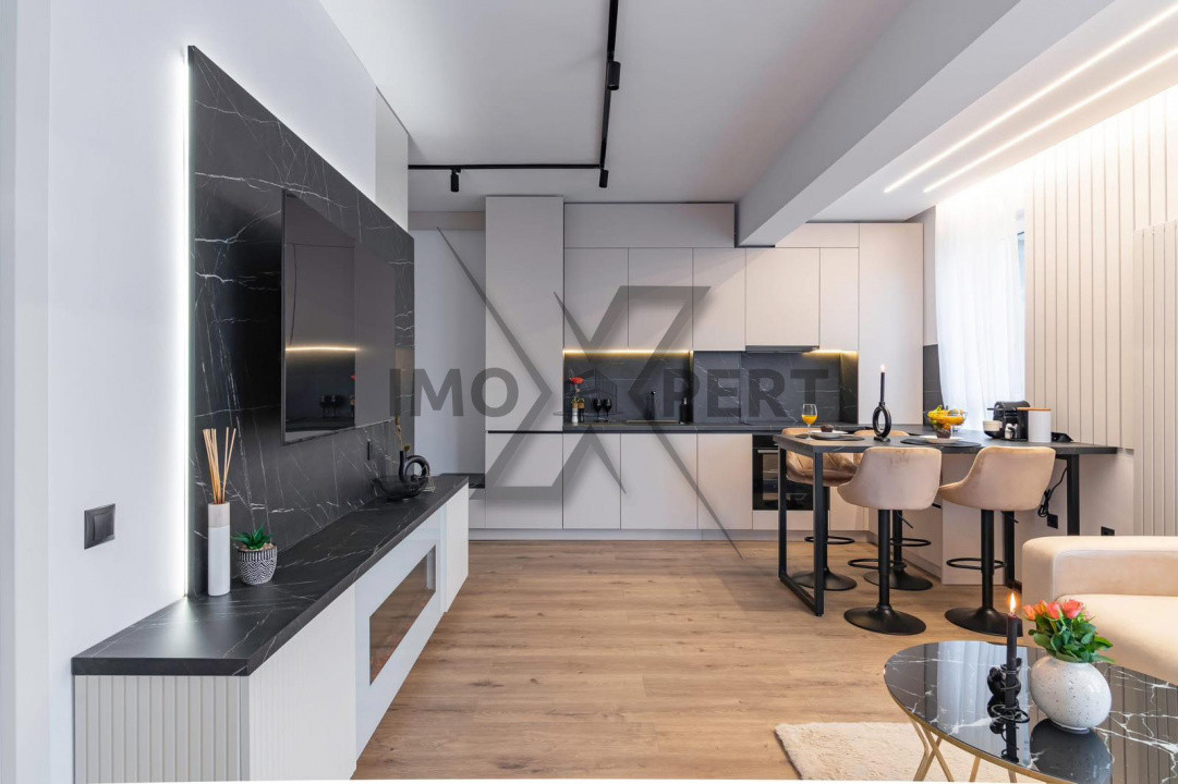 Apartament cu 2 camere, parcare, zona semicentrală 