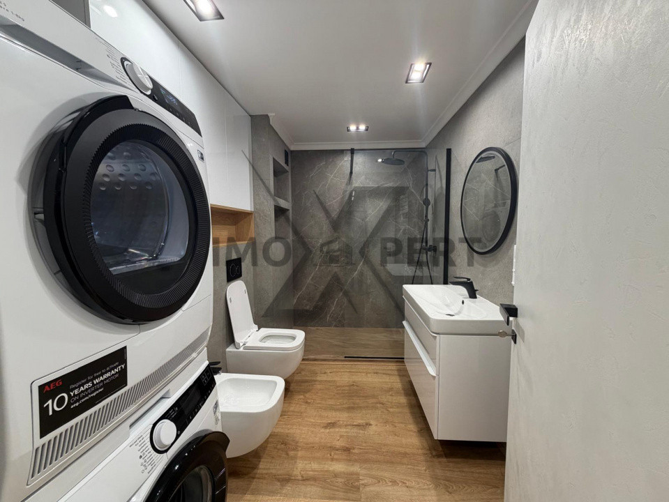 Apartament 3 camere, nou, Terasă 22 mp, zona Vivo-Metro