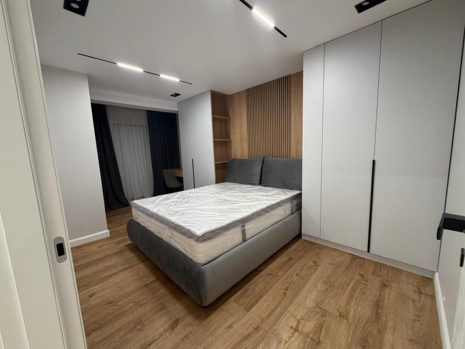 Apartament 3 camere, nou, Terasă 22 mp, zona Vivo-Metro