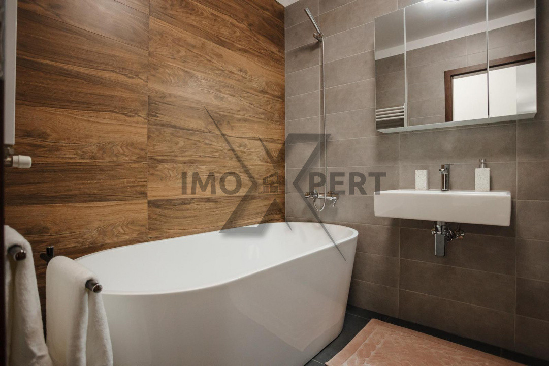 Apartament de 3 camere,2 bai , Priveliste , Complex Grand Park!