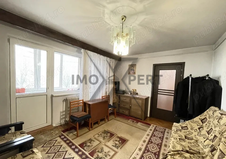 Apartament 4 camere cartier Manastur zona academia de muzica