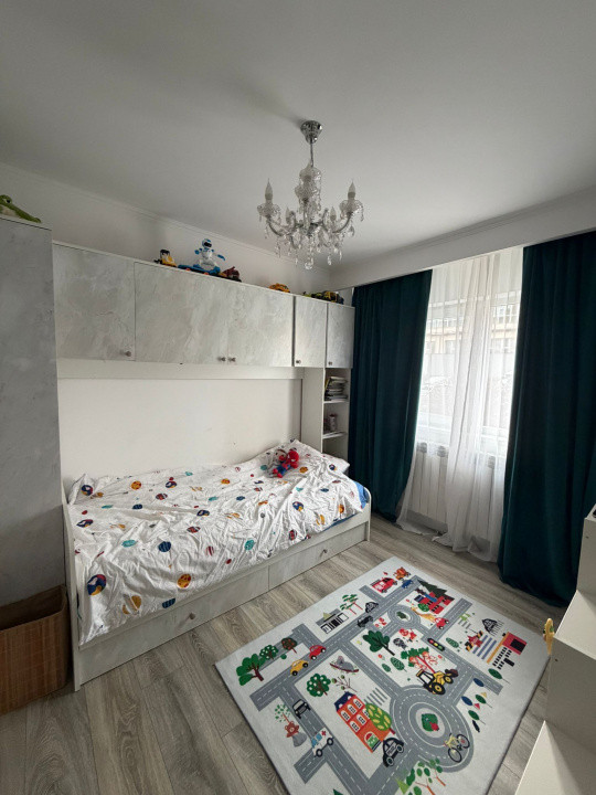 Apartament modern 3 camere, parter – 65 mp, zonă excelentă