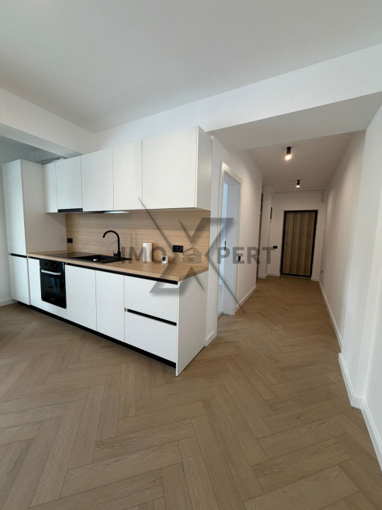 Apartament 3 camere , et intermediar, parcare, cartier Borhanci
