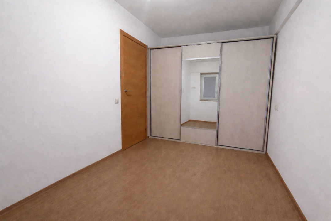 Apartament 2 camere, Viva City, lângă Iulius Mall