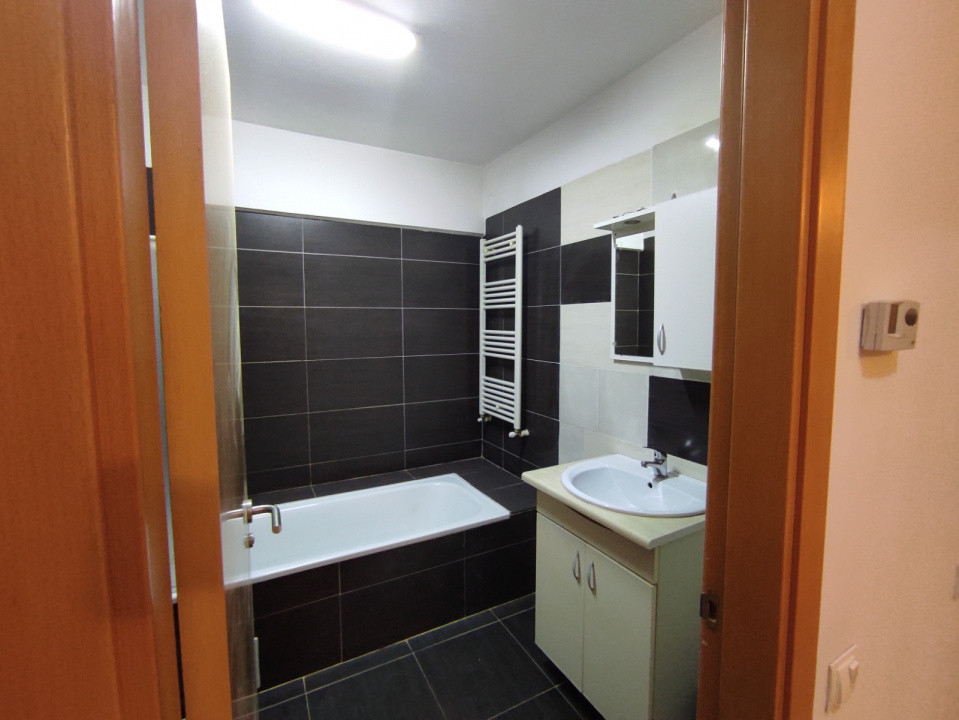 Apartament 2 camere, Viva City, lângă Iulius Mall