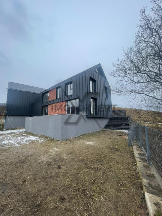 Casa Finisata cu CF in stil Scandinav , 170 m2 utili, zona Popesti, Baciu