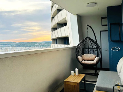 Apartament de lux, parcare subterana, zona Frunzisului