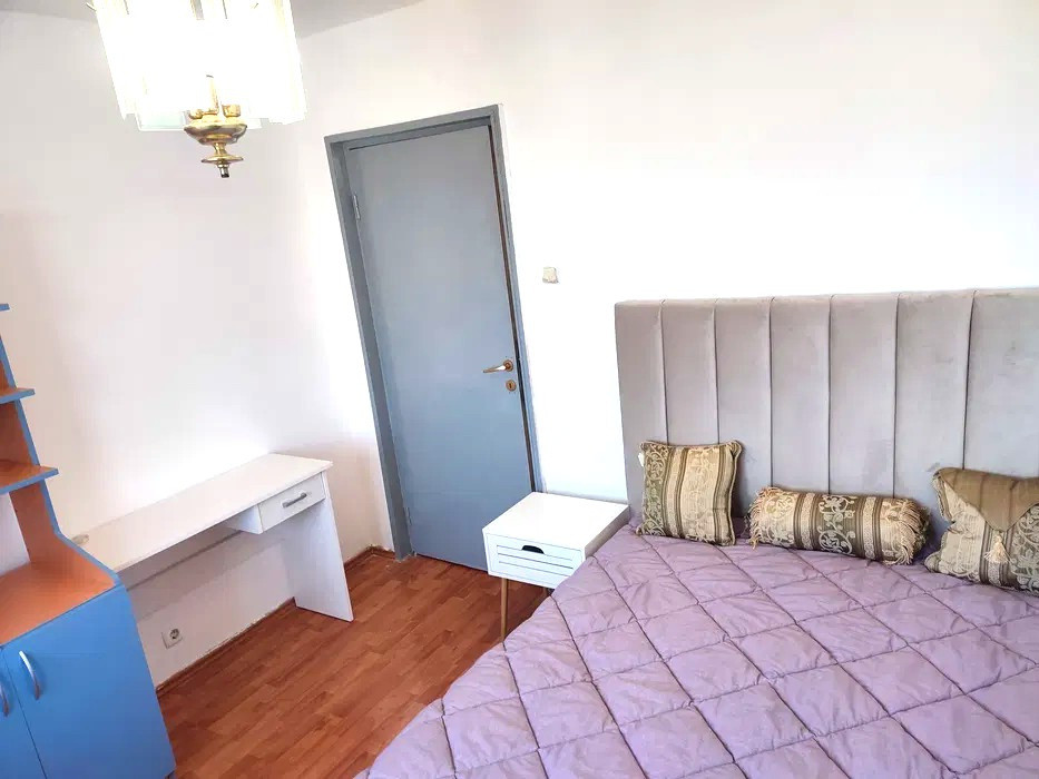 Apartament 2 camere decomandat, zona Primaverii