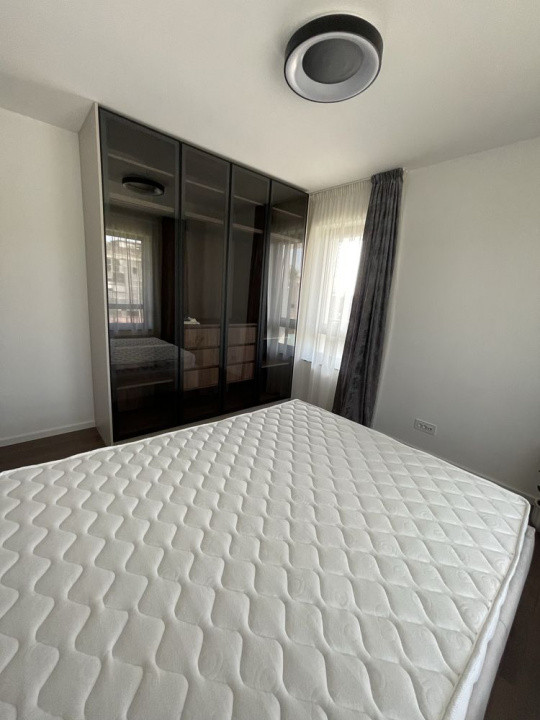 Apartament 4 camere, parcare, zona semicentrala