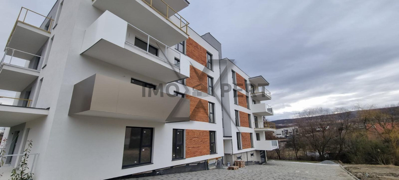 Apartament 3 camere, 70mp, bloc nou  Iris