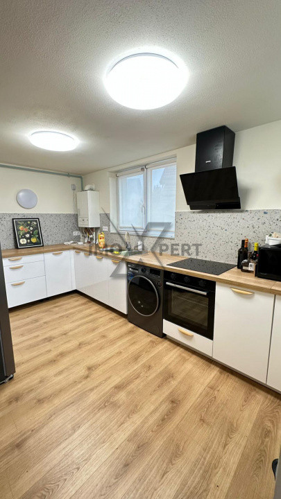 Apartament 3 camere pe 2 niveluri, 120 mp, terasa, parcare, Buna Ziua