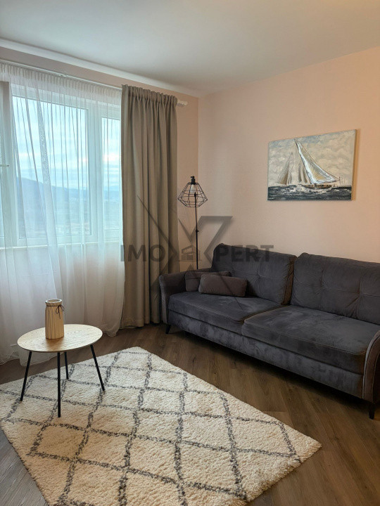 De inchiriat 2 camere, parcare sunterana, zona BMW