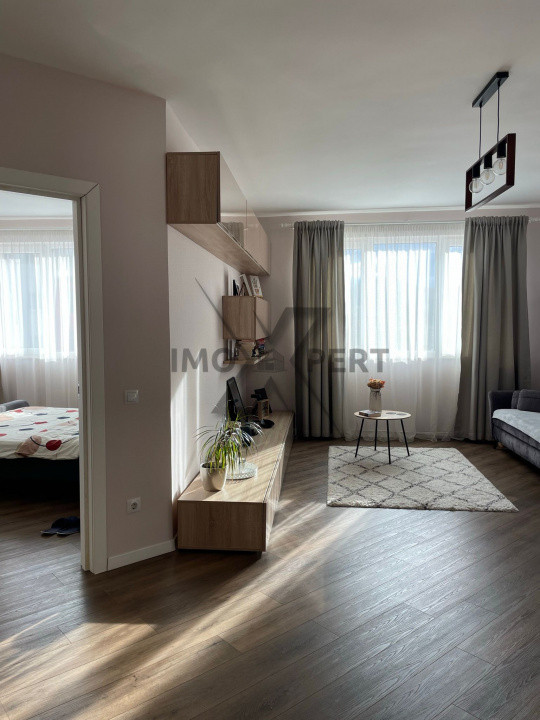 De inchiriat 2 camere, parcare sunterana, zona BMW