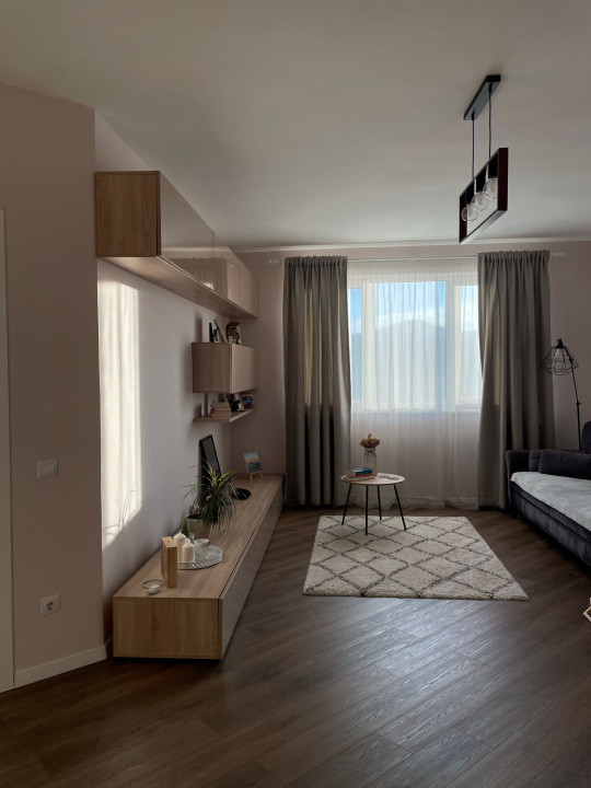 De inchiriat 2 camere, parcare sunterana, zona BMW