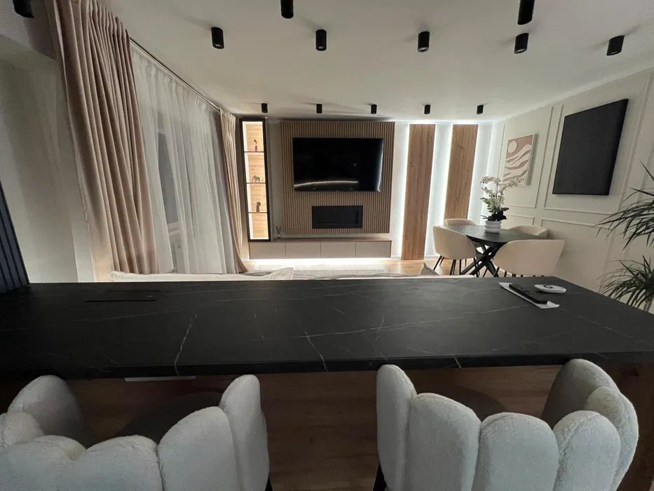 Apartament Renovat complet, Mobilat Lux de 3 camere, Zorilor