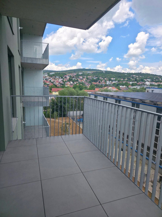 OPORTUNITATE! APARTAMENT 2 CAMERE, ETAJ INTERMEDIAR, ERA HEXAGON