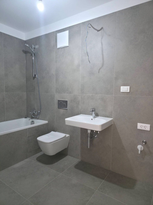 OPORTUNITATE! APARTAMENT 2 CAMERE, ETAJ INTERMEDIAR, ERA HEXAGON