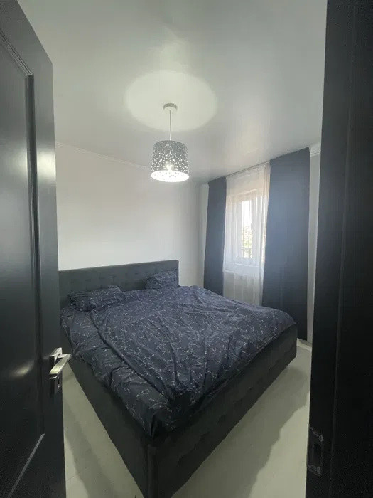 Apartament de 2 camere, bloc nou, parcare, zona Semicentrala!