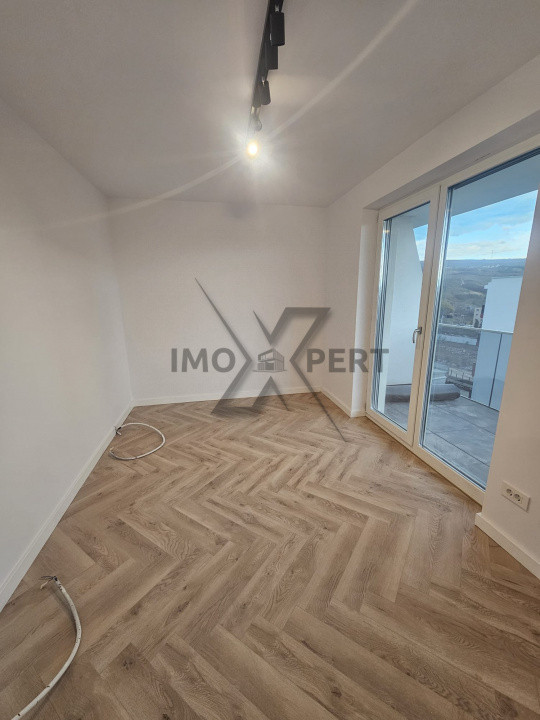 Apartament de 2 camere,terasa, view, finisat, Ansamblul Elite City!