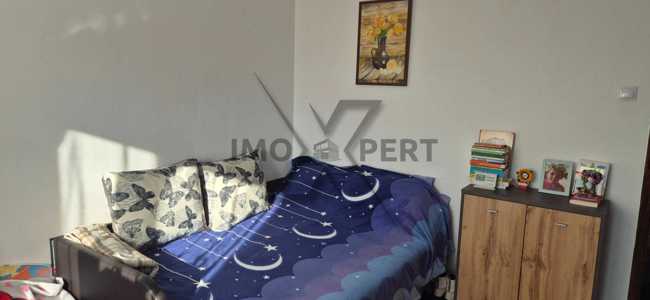 Apartament 2 camere, decomandat, 2 balcoane, Intre Lacuri