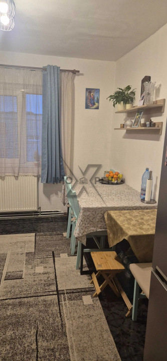 Apartament 2 camere, decomandat, 2 balcoane, Intre Lacuri