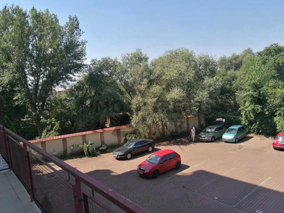 Apartament mobilat si utilat, etaj 1 , zona Parcului Armatura