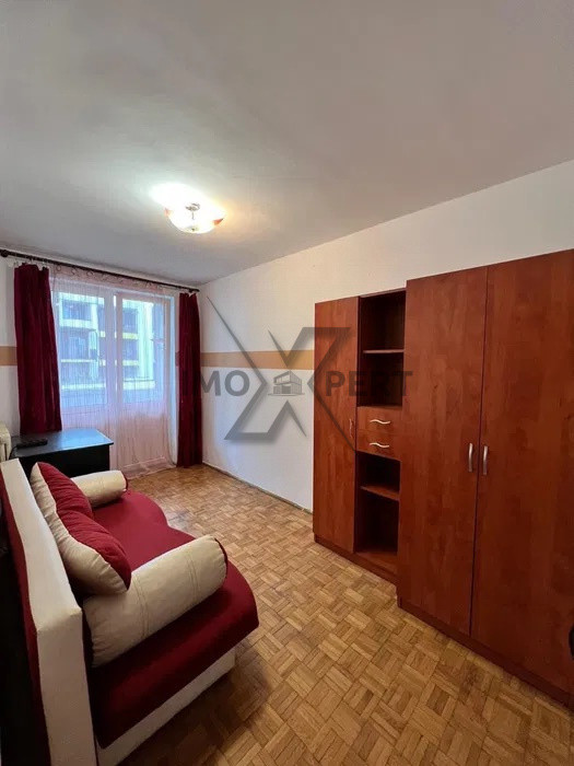 Apartament Piata Abator - 3 camere decomandat 