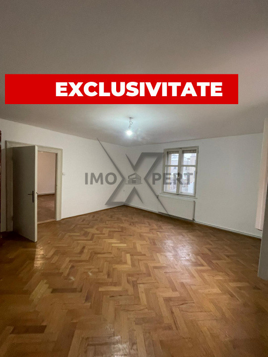 Apartament In Vila, 3 camere, 2 bai , 83 m2 , Cipariu, Centru