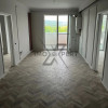 Apartament 3 camere, et intermediar, finisat, cartier Între Lacuri