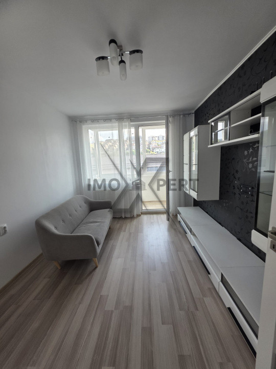 Apartament 3 dormitoare, 67 mp, etaj intermediar, Manastur / Vivo (Polus Center)