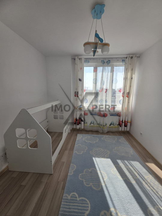 Apartament 3 dormitoare, 67 mp, etaj intermediar, Manastur / Vivo (Polus Center)