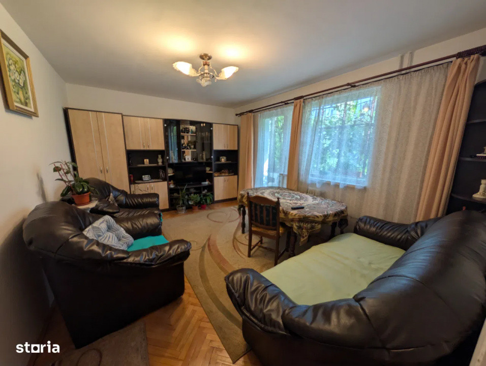 Apartament 4 camere decoamdat 