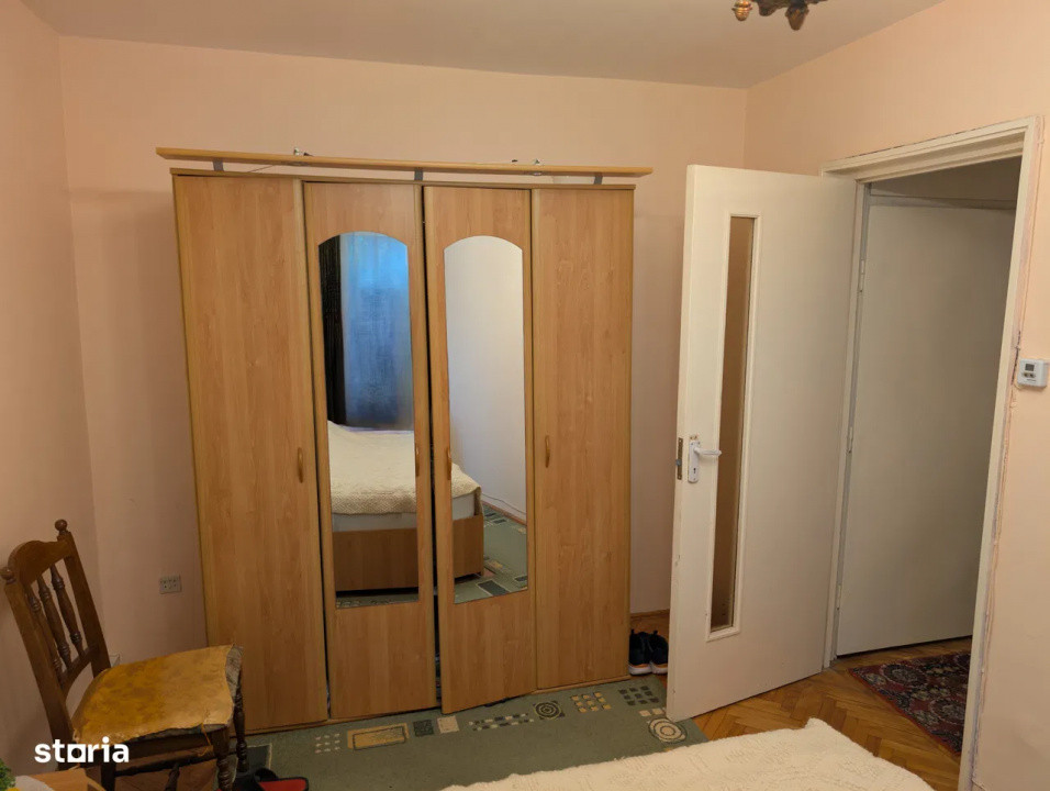 Apartament 4 camere decoamdat 