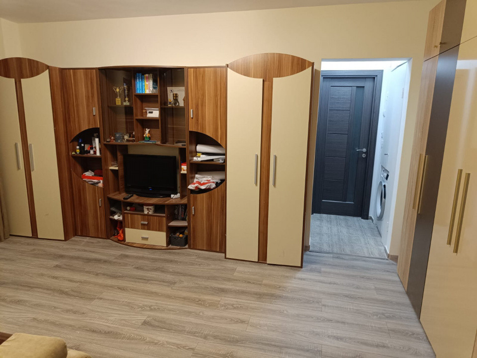 Apartament 2 camere semidecomandat mobilat, Gheorgheni, zona Interservisan