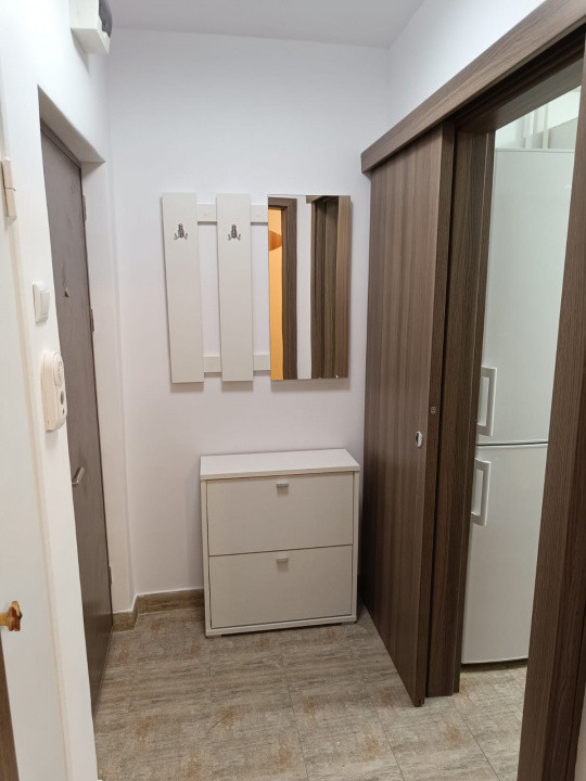 Apartament 2 camere semidecomandat mobilat, Gheorgheni, zona Interservisan