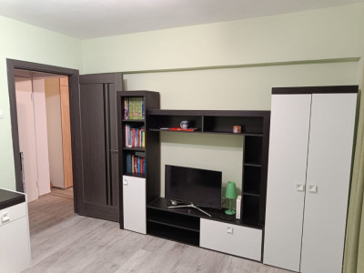 Apartament 2 camere semidecomandat mobilat, Gheorgheni, zona Interservisan