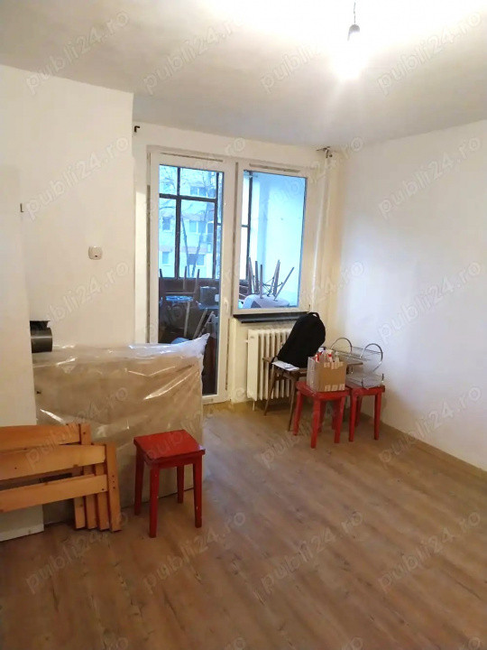 Garsoniera, etaj intermediar, zona Profi Grigorescu